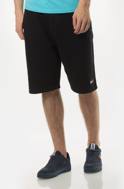 Krátke nohavice - TOMMY HILFIGER TJM CONTEMPORARY BASKETBALL SHORT čierne Krátke nohavice - TOMMY HILFIGER TJM CONTEMPORARY BASKETBALL SHORT čierne